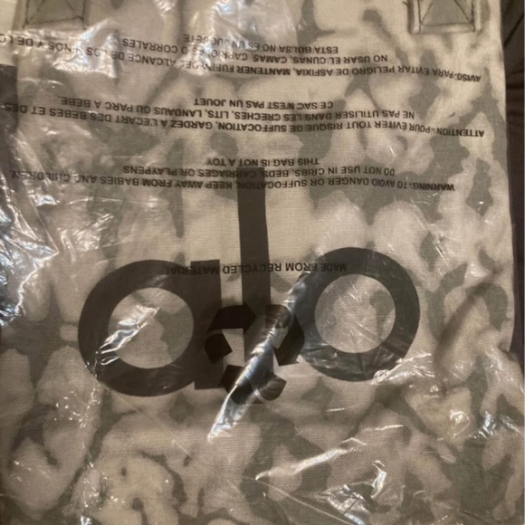 Alo shopper tote - Picture 2 of 4